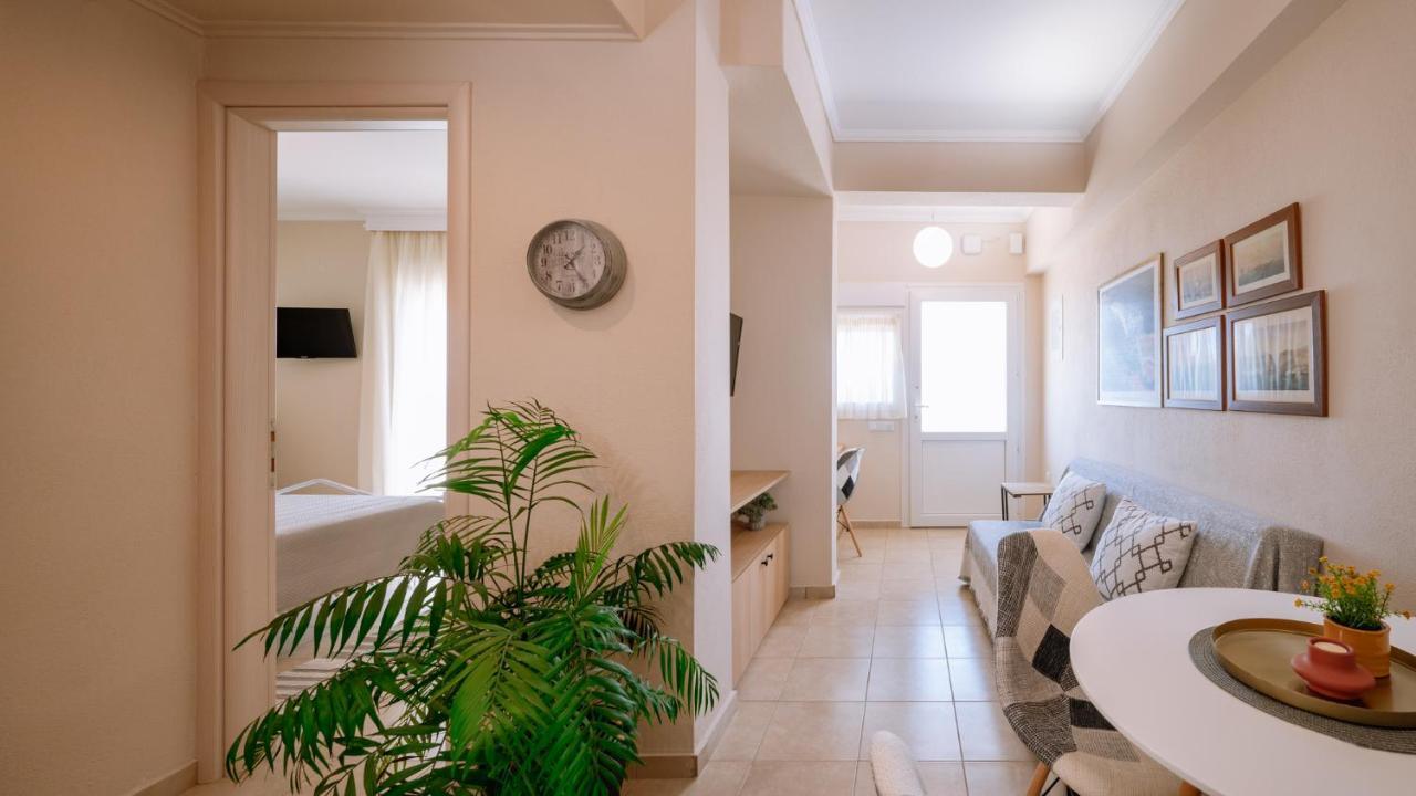 Helianthos Villa - Apartment No3 Kavala Extérieur photo